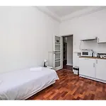 Houze Spacious 9 Bedroom Flat In Central Lisbon Lisboa